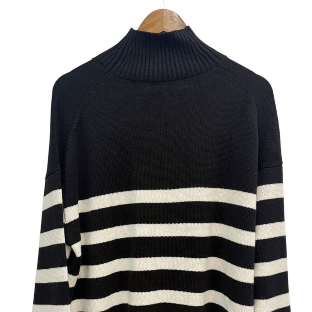 Everlane The Boxy Turtleneck in Everyday Cotton Black/White Stripe size M NWT - Picture 6 of 6